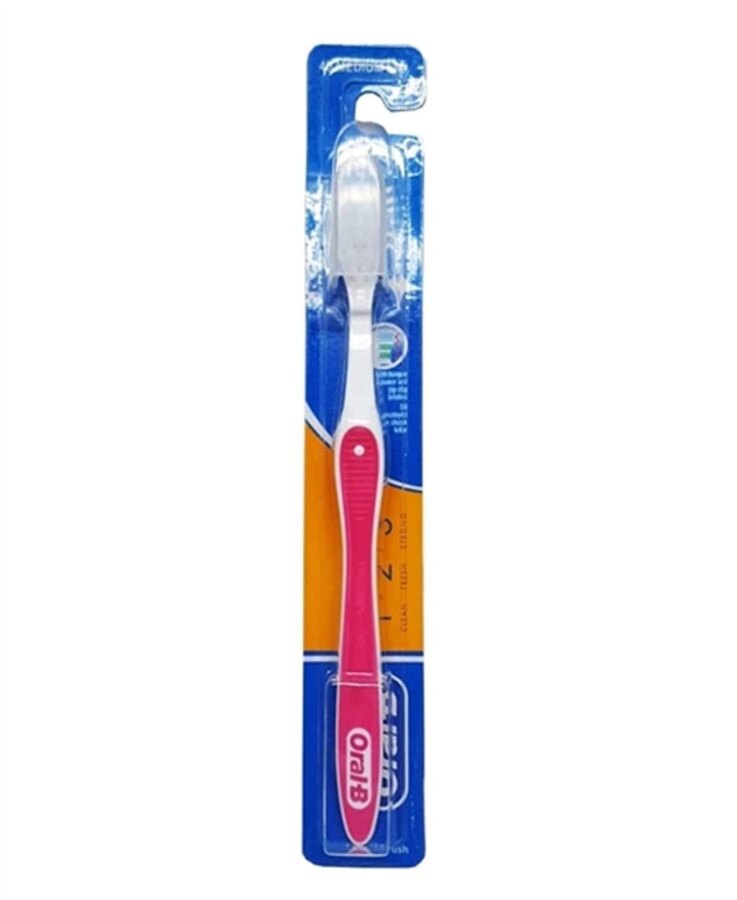 Oral-B 123 Medium Adult Toothbrush